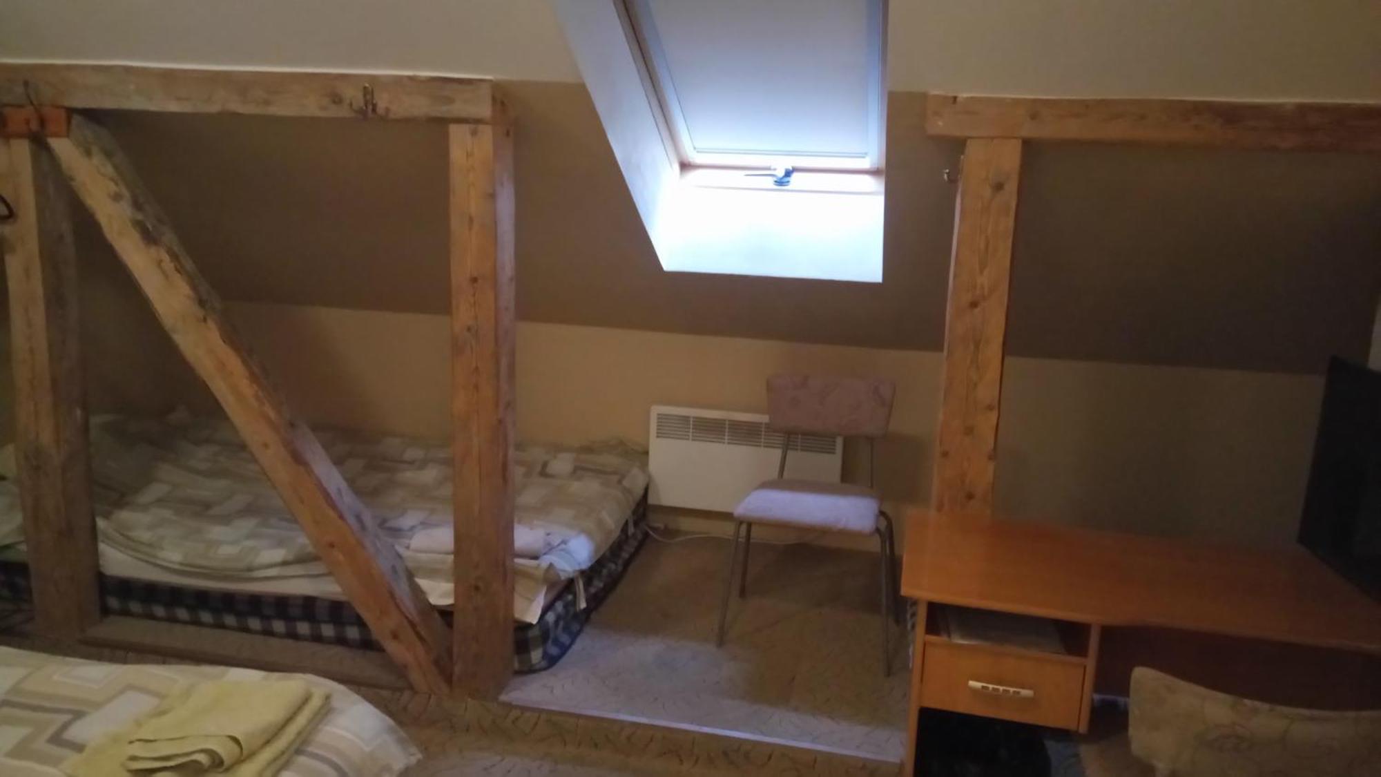 Vana Postimaja Accommodation Suure-Jaani Extérieur photo