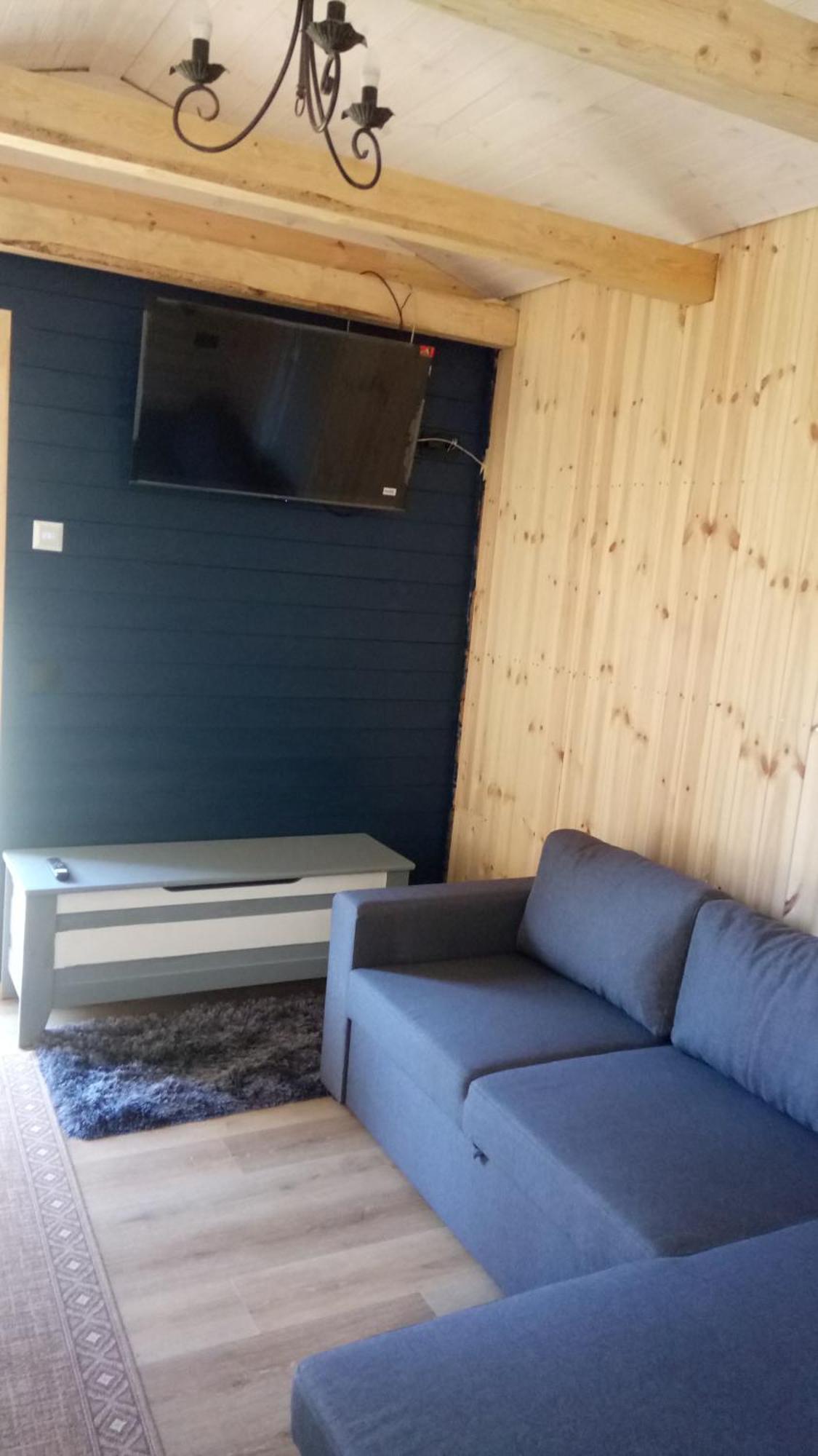 Vana Postimaja Accommodation Suure-Jaani Extérieur photo